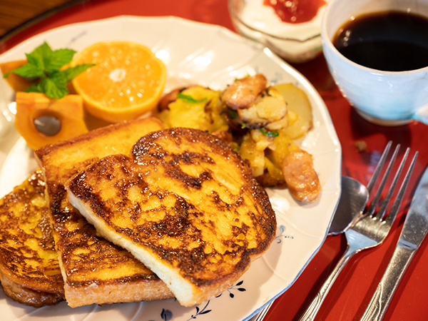 朝食の一例　洋食